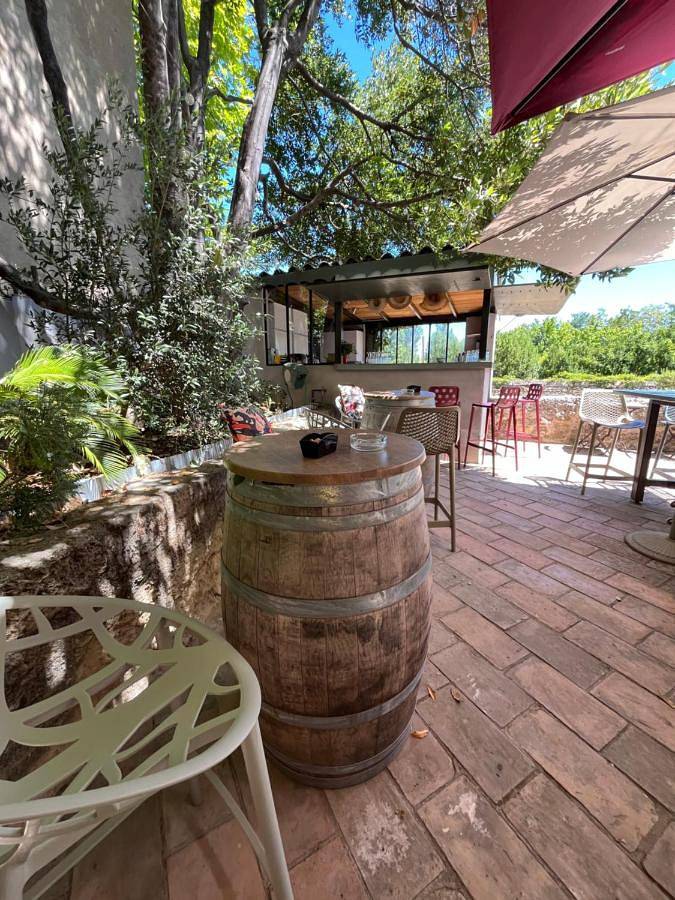 Au bout du pré in Pézenas, Côte méditerranéenne (France)