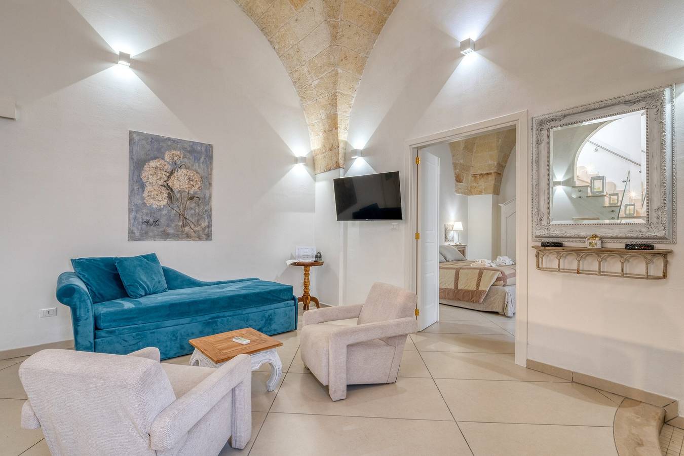 Appartamento intero, Appartamento 'Volta' con Terrazza Privata, Wi-Fi e Aria Condizionata in Mesagne, Salento