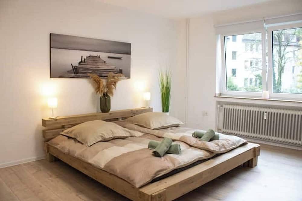 Entire apartment, Top! 2-room, trade fair, university hospital in Rüttenscheid, Essen