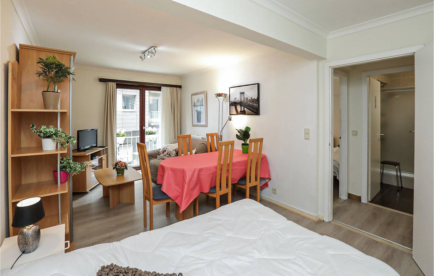 Ganze Ferienwohnung, Ferienwohnung für 5 Personen mit Terrasse in Oostende stadt, Oostende