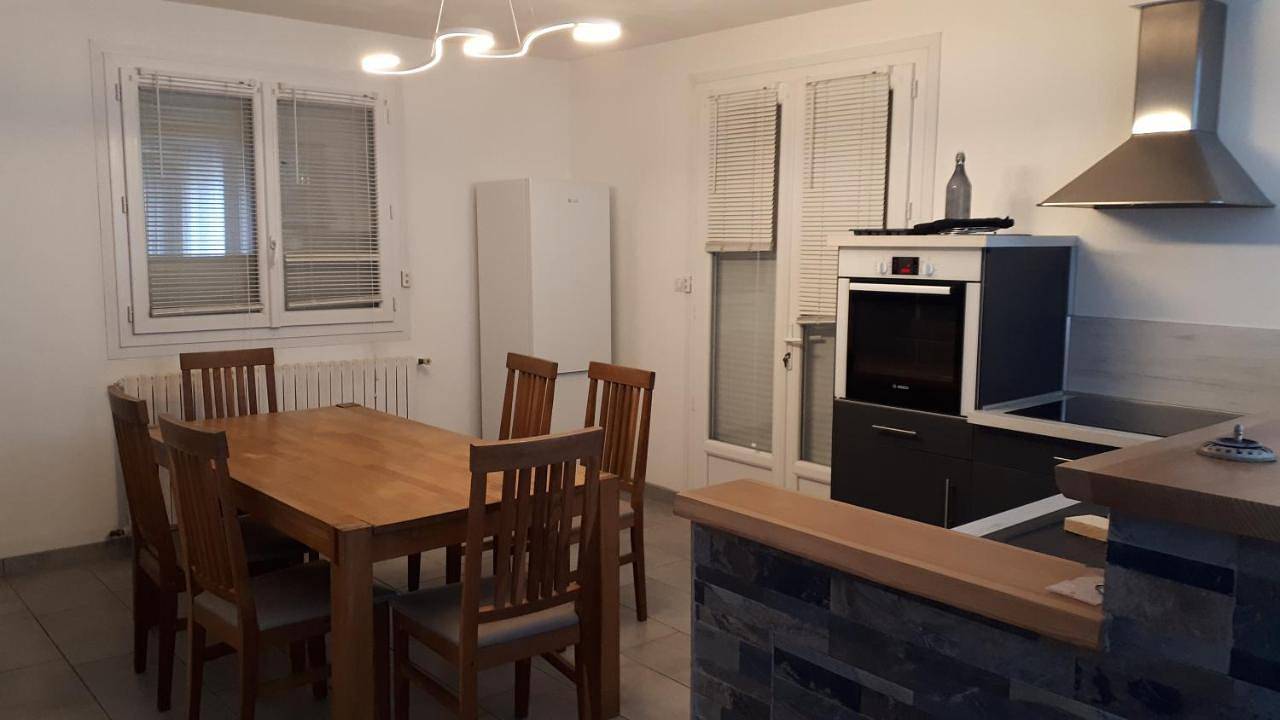 Appartement entier, Appartement dans maison in Saint-Étienne-le-Laus, Parc national des Écrins