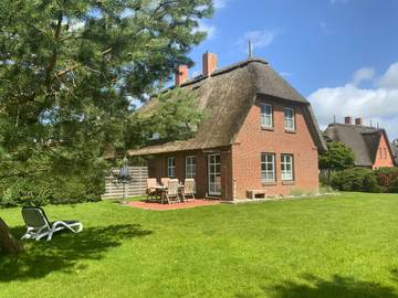 Ferienhaus für 4 Personen, mit Garten in St. Peter-Ording