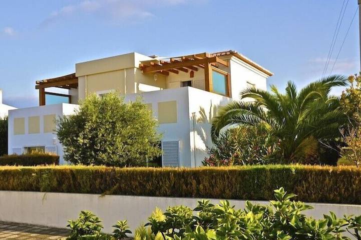 Villa für 5 Personen, mit Balkon und Garten - 1