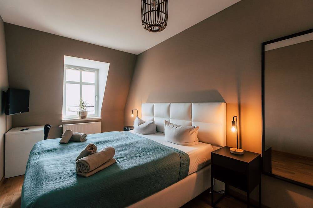 Apartamento entero, Rooftop Studio mit Wohnküche und Terrasse - Luga Homes - Stadthaus in Leipzig Mitte, Leipzig