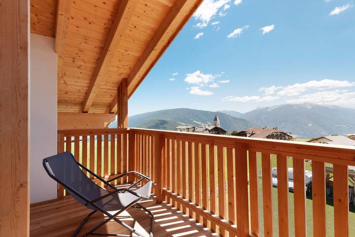 Ferienwohnung für 4 Personen, mit Balkon und Garten in Meransen