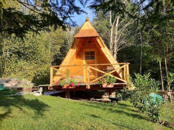 Vakantiewoning voor 2 personen, with sauna and tuin as well as whirlpool in Slovenië