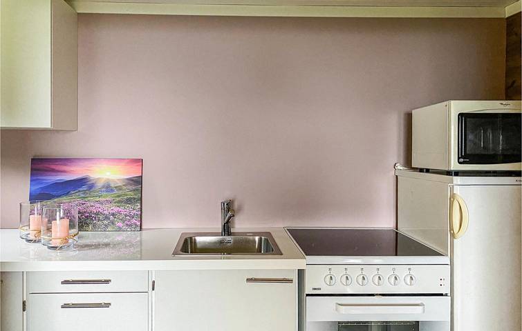 Ganze Ferienwohnung, Ferienwohnung für 2 Personen mit Ausblick in Tingvoll, Nördliches Fjordnorwegen