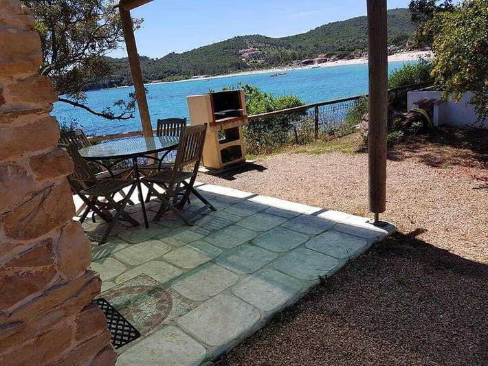 Gîte pour 2 personnes, avec Terrasse ainsi que Jardin et Vue dans Favone - 3