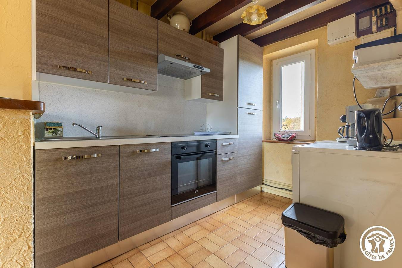 Gîte de charme avec parking et jardin in Verneugheol, Région de Clermont-Ferrand