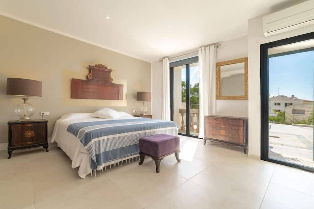 Can Rochet in Alaró, Interior de Mallorca