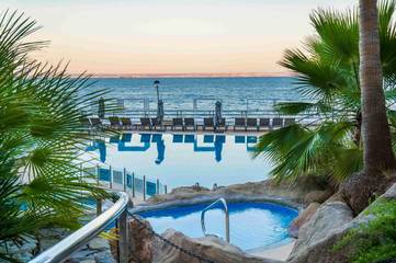 Hôtel pour 2 personnes, avec terrasse et piscine à Illetes