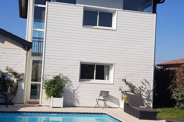 Gîte pour 6 personnes, avec jardin et jacuzzi à Saubrigues