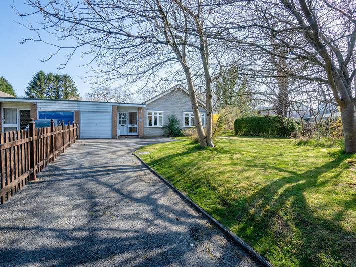 Bungalow für 6 Personen, mit Garten - 1