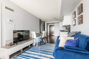 Vacation Rental for 5 Guests in Toronto, Lake Ontario (Canada), Picture 4