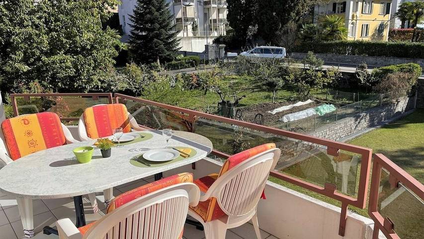 Ferienhaus für 3 Personen, mit Sauna und Pool in Muralto