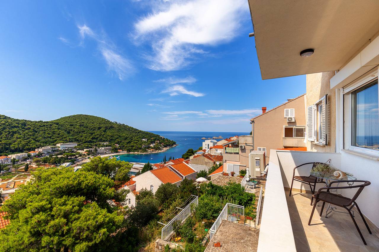 Appartement entier, Appartement de vacances pour 6 personnes avec balcon in Dubrovnik, Grad Dubrovnik