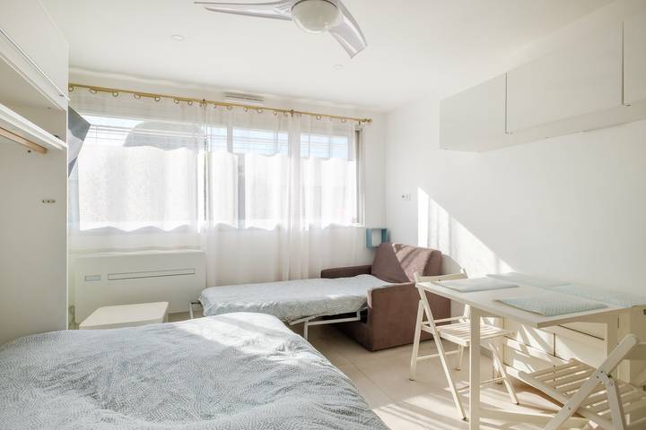 Location de vacances pour 3 personnes à Villeneuve-Loubet