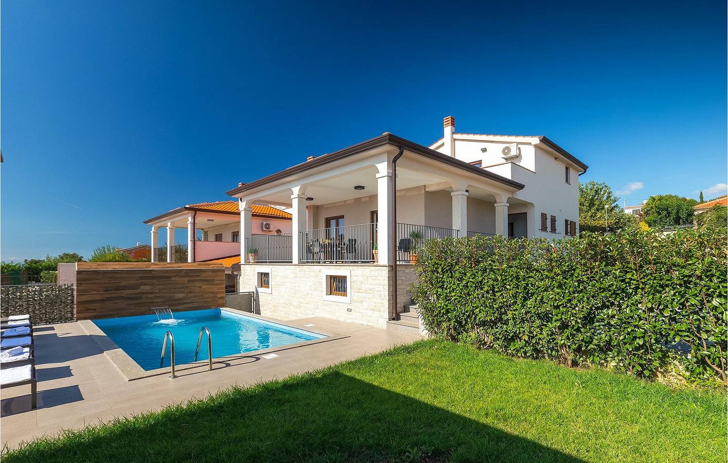Charmant appartement avec piscine, à proximité d'un restaurant traditionnel et du centre-ville in Općina Kaštelir - Labinci, Région de Porec