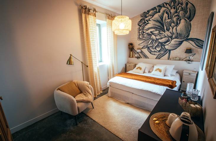 Location de vacances pour 2 personnes, avec piscine et jardin à Ternand