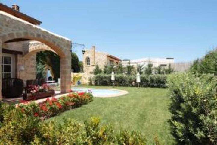 Villa für 5 Personen, mit Garten und Balkon - 1