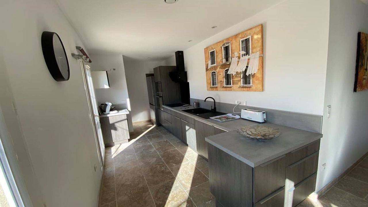 Villa für 6 Personen (100 m²) in Tavel in Tavel, Nimes und Umgebung