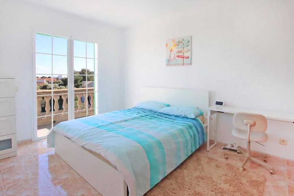 Awesome home in Cales de Mallorca in Cales de Mallorca, Manacor