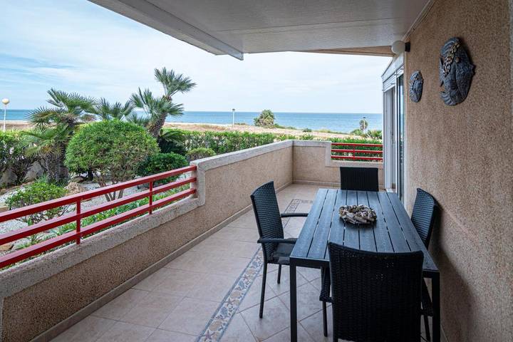 Ferienwohnung für 4 Personen, mit Pool und Ausblick sowie Garten - 1