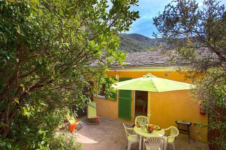 Gîte pour 2 personnes, avec Terrasse à Olmeta-di-Capocorso