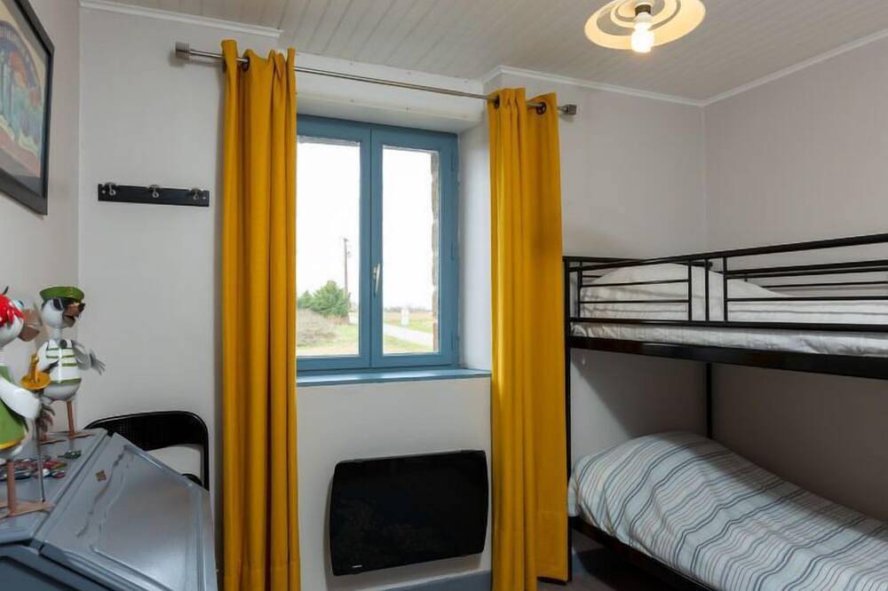 Le champin by Interhome in Saint-Coulomb, Región de Saint-Malo