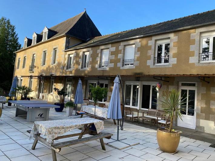 Location de vacances pour 3 personnes, avec sauna et jacuzzi ainsi que jardin et piscine à Antrain - 3