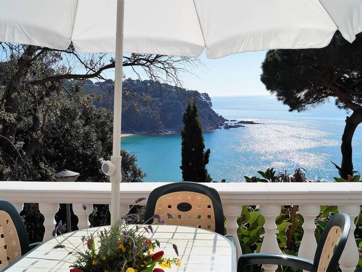 Casa para 5 personas, con Vistas al mar además de Balcón/Terraza y Piscina en Lloret de Mar