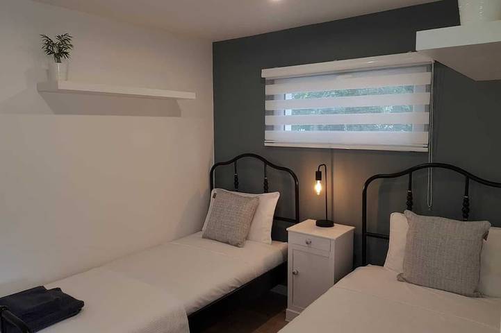 Gîte pour 6 personnes, avec jardin et terrasse à Abjat-sur-Bandiat - 3