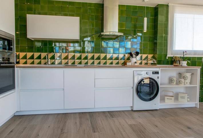 Casa rural para 8 personas, con piscina además de vistas y jardín, Se admiten mascotas en Noguera - 4