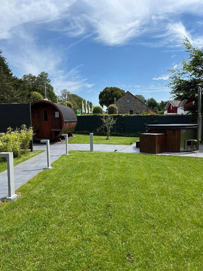 Ferienhaus für 14 Personen, mit Sauna und Garten sowie Ausblick, mit Haustier in Monschau