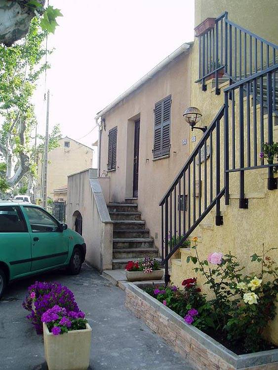 Gîte pour 3 personnes, avec jardin et terrasse à Santa-Maria-di-Lota - 2