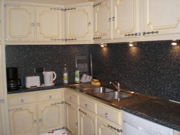 Location de vacances pour 6 personnes, avec terrasse, animaux acceptés à Saint-Rome-de-Tarn - 3