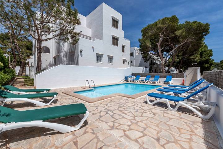 Ferienwohnung für 2 Personen, mit Balkon und Garten in Cala Ferrera - 2