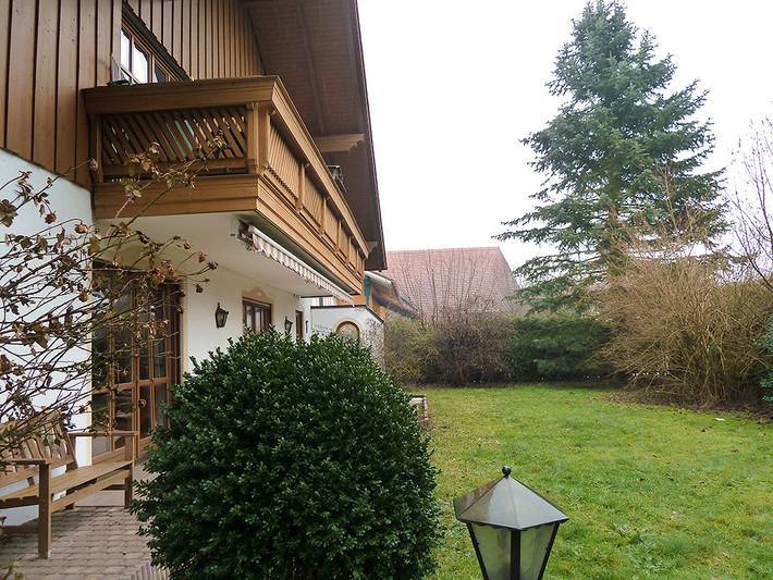 Apartamento inteiro, Ferienhaus Lerche - Ferienhaus mit Wintergarten in Bad Birnbach, Bayerische Golf und Thermenland