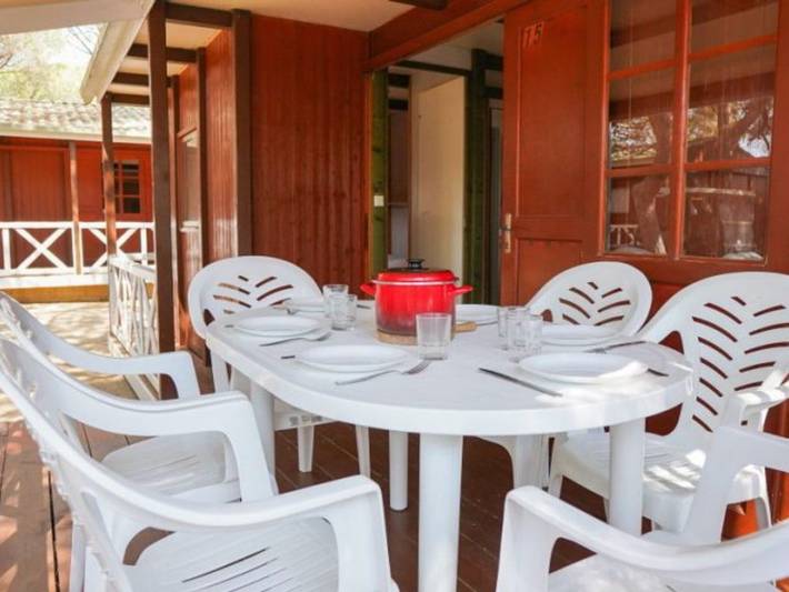 Bungalow pour 4 personnes, avec Terrasse et Piscine à Palamós - 2