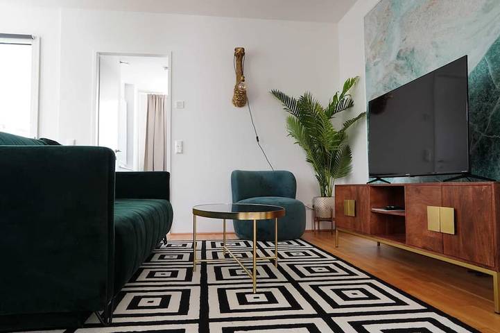 Ganze Wohnung, 1 Zimmer Apartment mit Blick auf die Stadt in Gmunden, Bezirk Gmunden