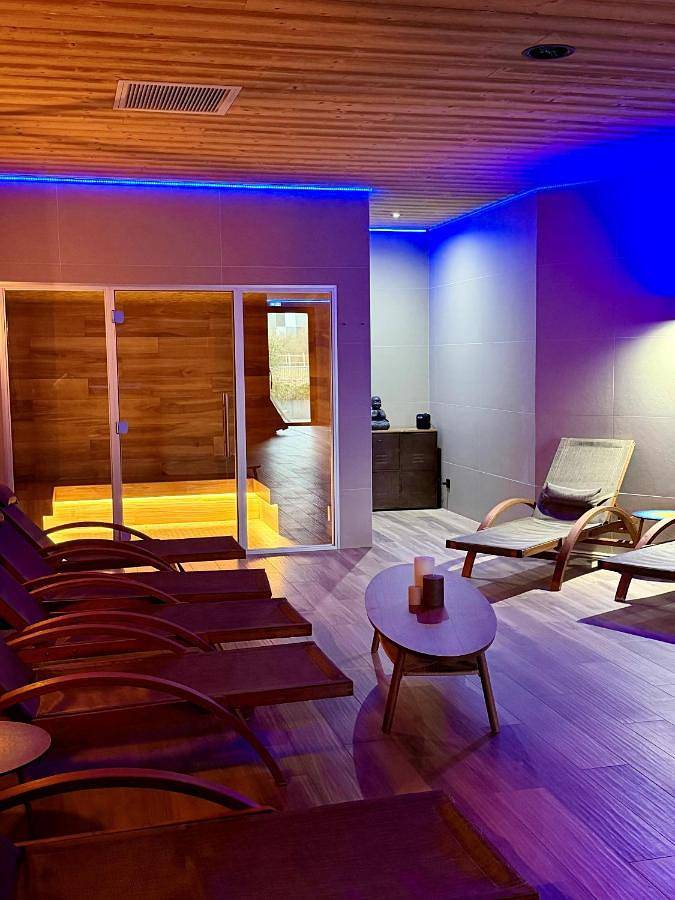 What Else Hotel in Saint-Vulbas, Belley