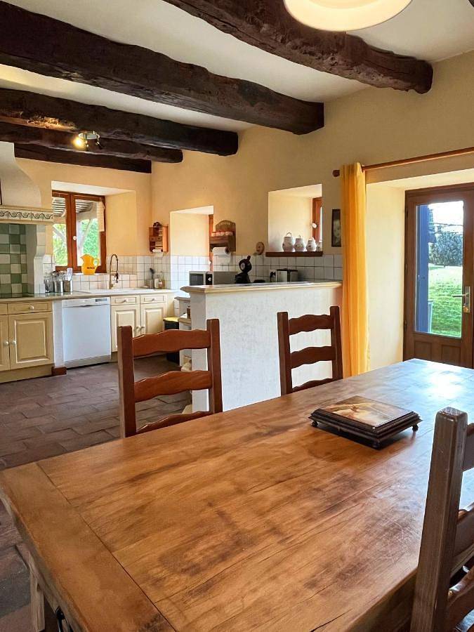 Location de vacances pour 8 personnes, avec balcon et jacuzzi, adapté aux familles à Bonnemain - 3