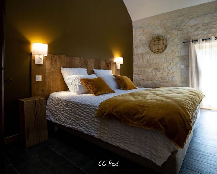 Location de vacances pour 4 personnes, avec jardin ainsi que vue et piscine dans Belmont-Sainte-Foi - 2