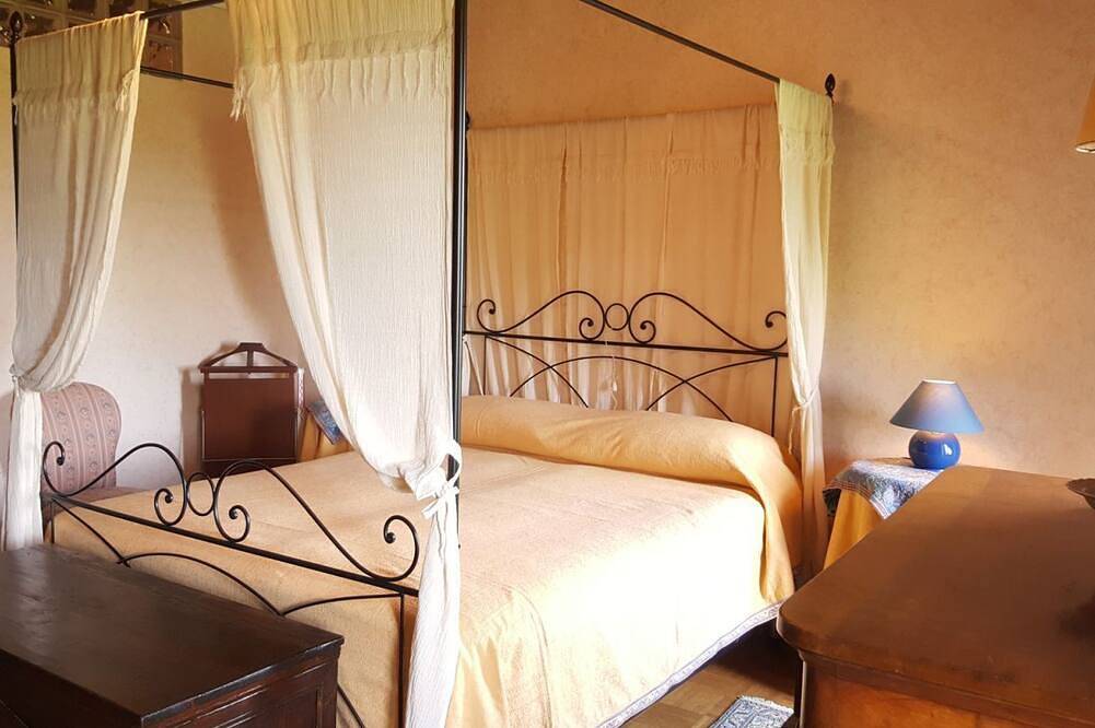 Amazing Historical Country House in Pozzolengo, Garda Bergen