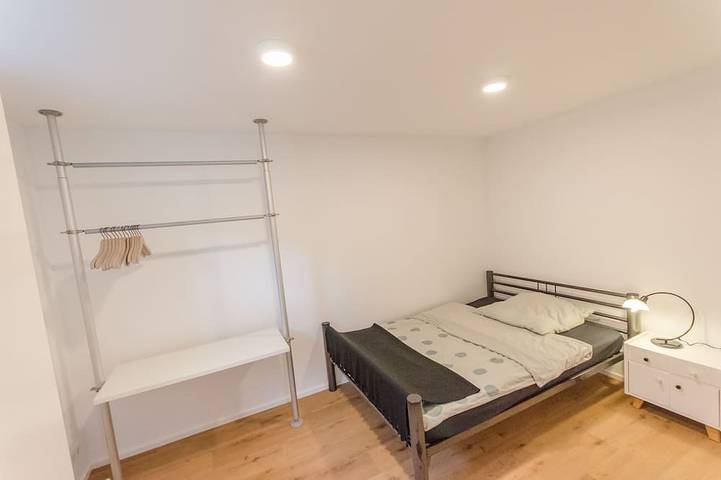 Ferienwohnung für 2 Personen, mit Terrasse und Garten in Aalen - 3