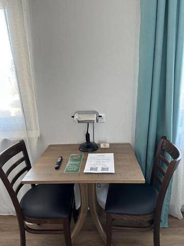Hotel für 3 Personen, mit Garten und Terrasse sowie Ausblick in Spandau - 2