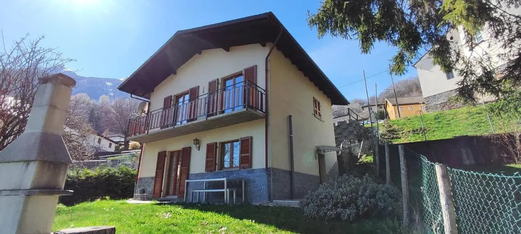 Ferienhaus für 5 Personen, mit Garten und Balkon - 1