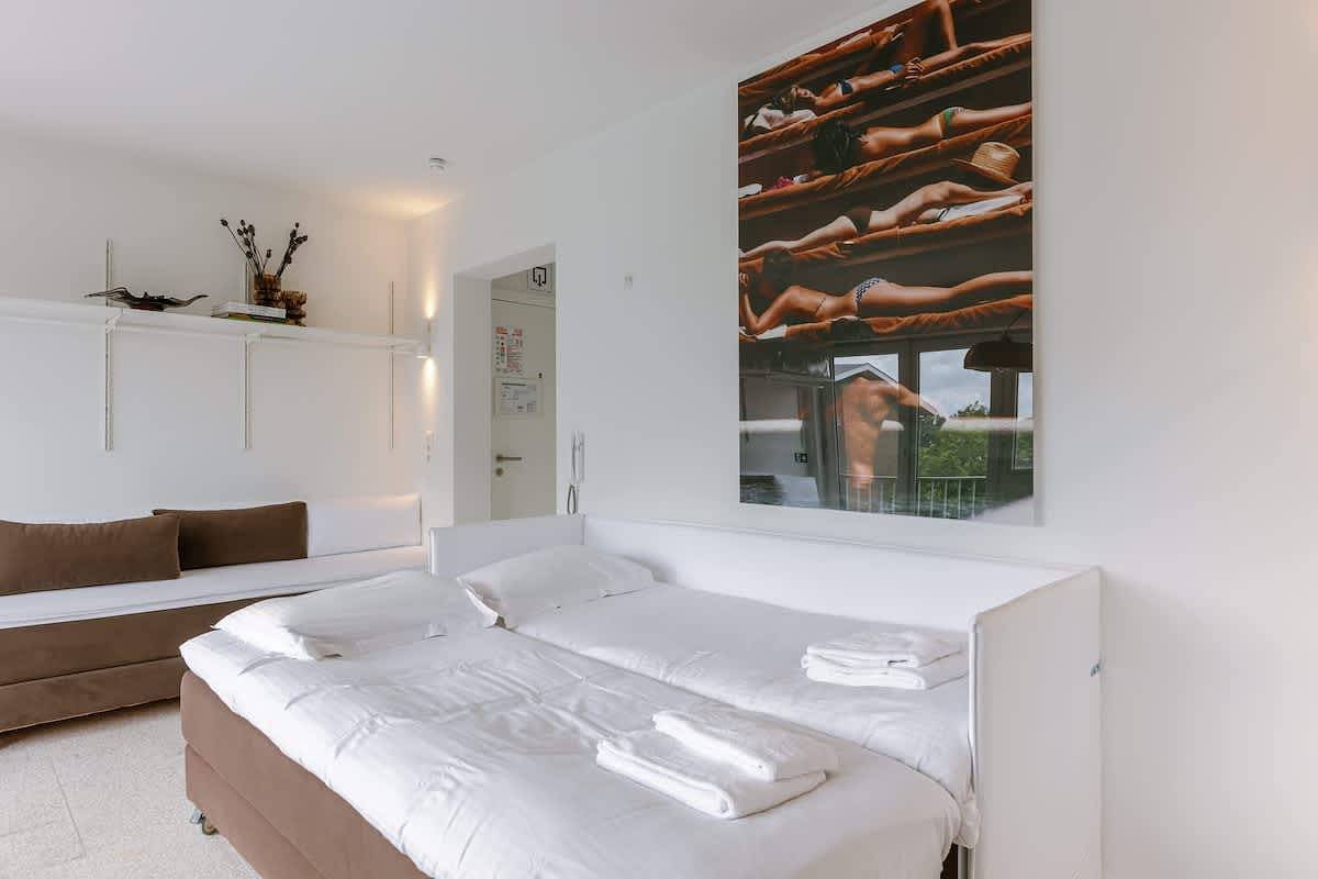 Ganze Ferienwohnung, Coastal studio - beach access a few steps away & kitchen in Knokke-Heist, Belgische Küste