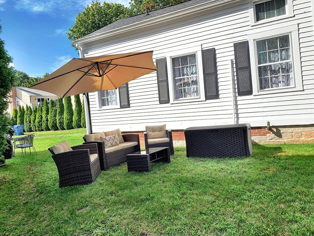 Mystic Riverfront Captain`s Home in Connecticut