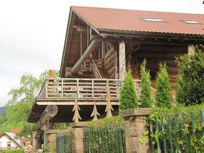 Ferienwohnung für 3 Personen, mit Balkon und Terrasse sowie Ausblick in Oppenau